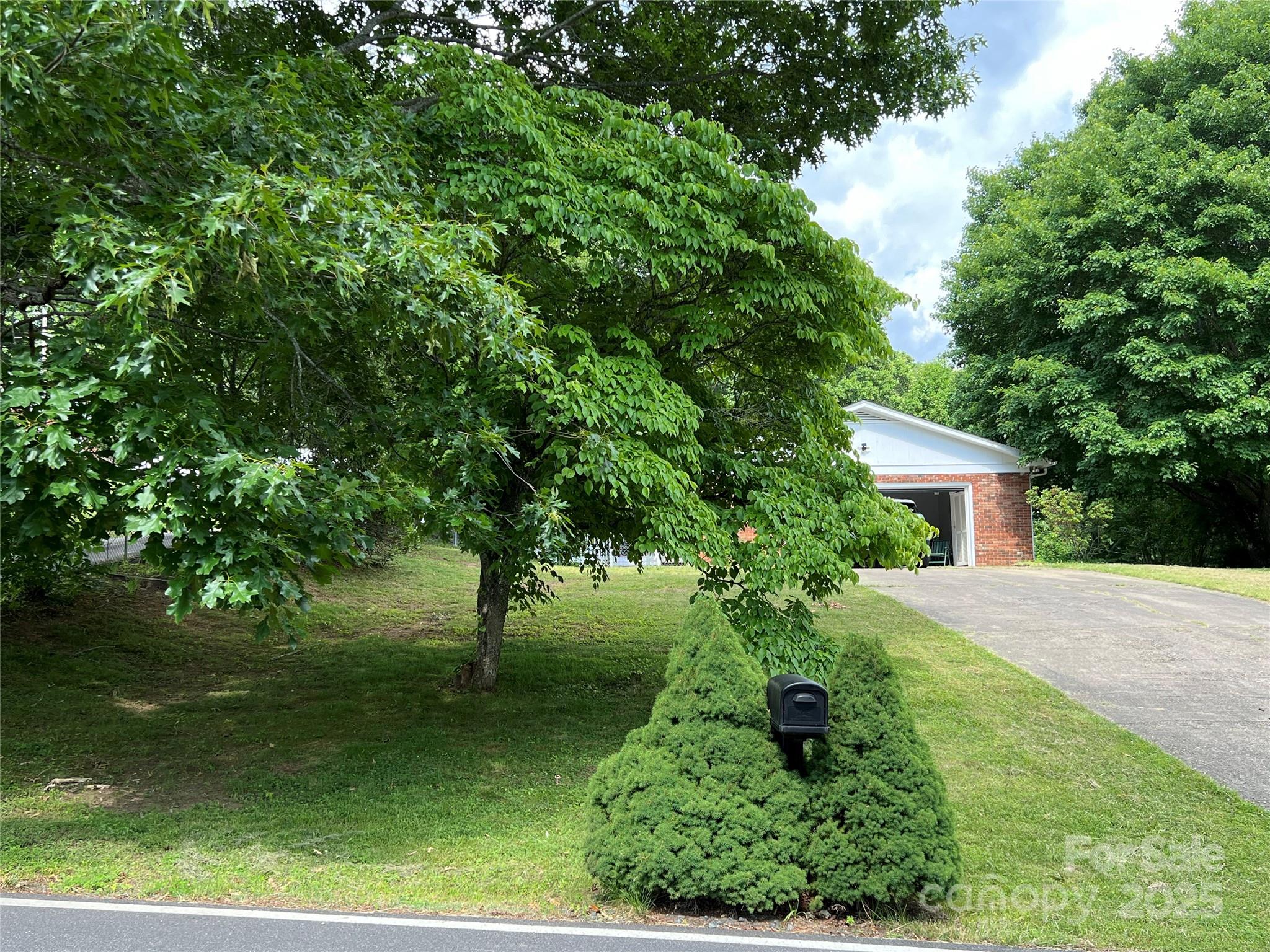 92 Mountain View Road