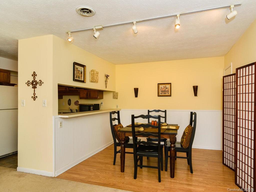 Ravencroft Condominiums - Residential