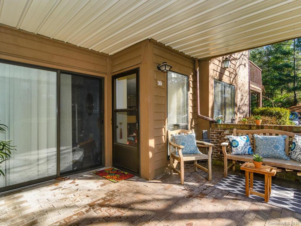 Ravencroft Condominiums - Residential