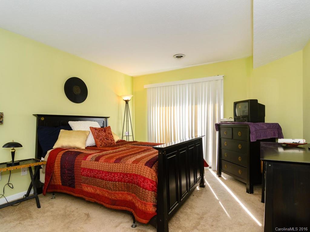 Ravencroft Condominiums - Residential