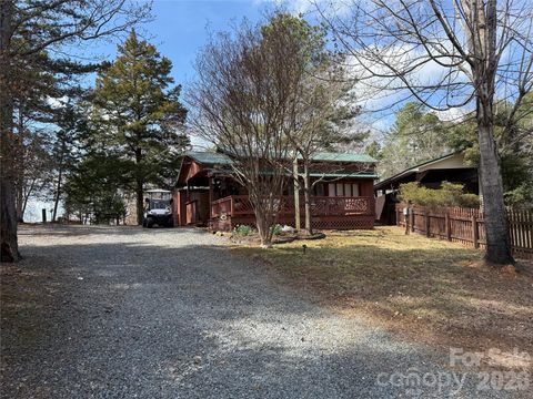 Photo of 102 Doe Court #G76, Mount Gilead, NC 27306 (MLS # 4354243)