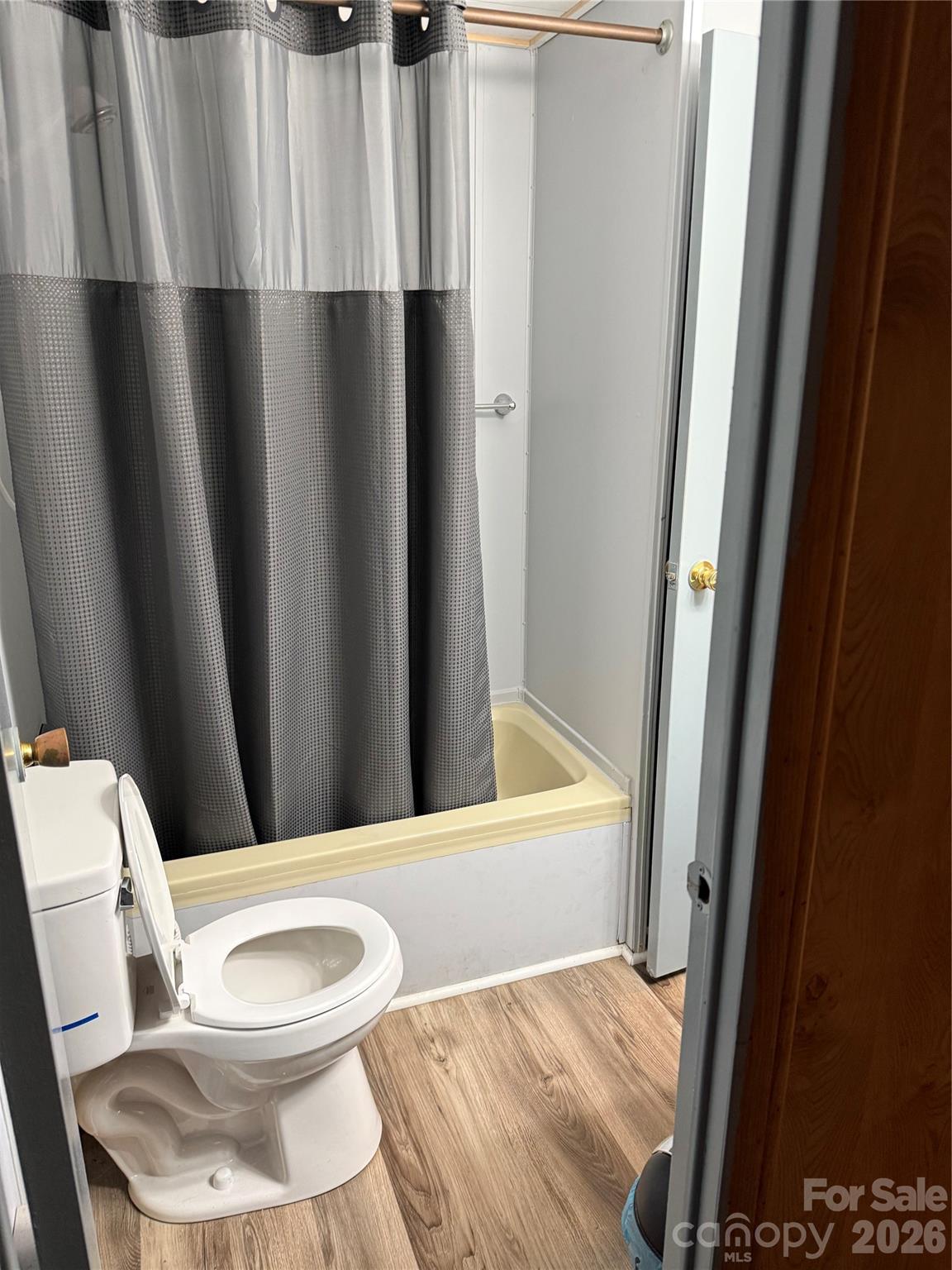 Twin Harbor - Residential