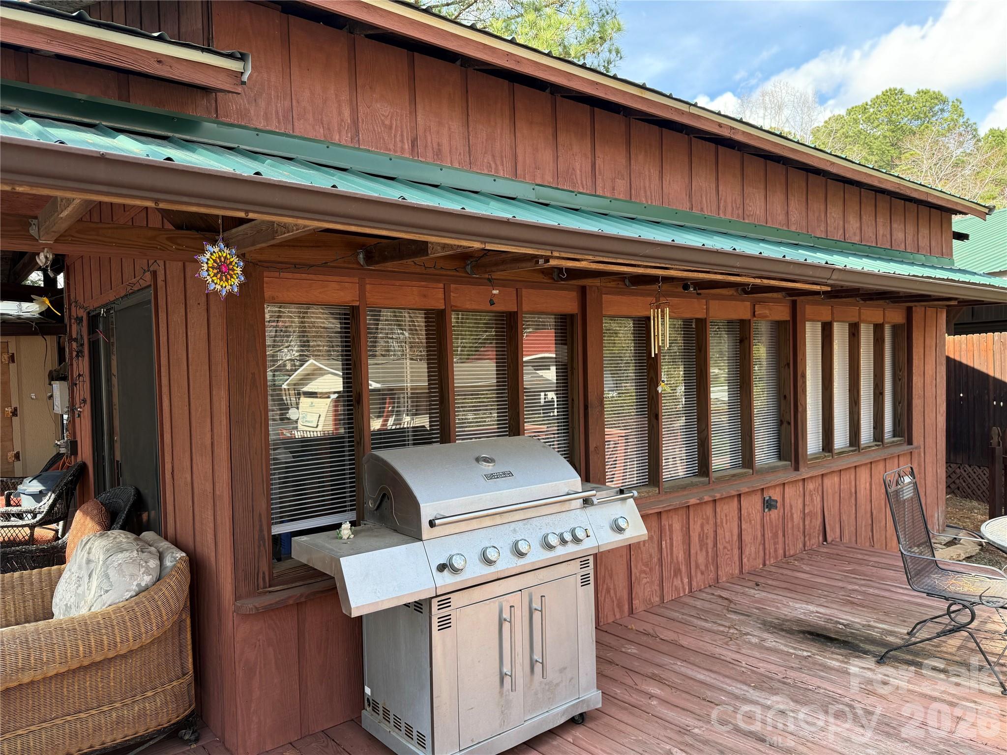 Twin Harbor - Residential