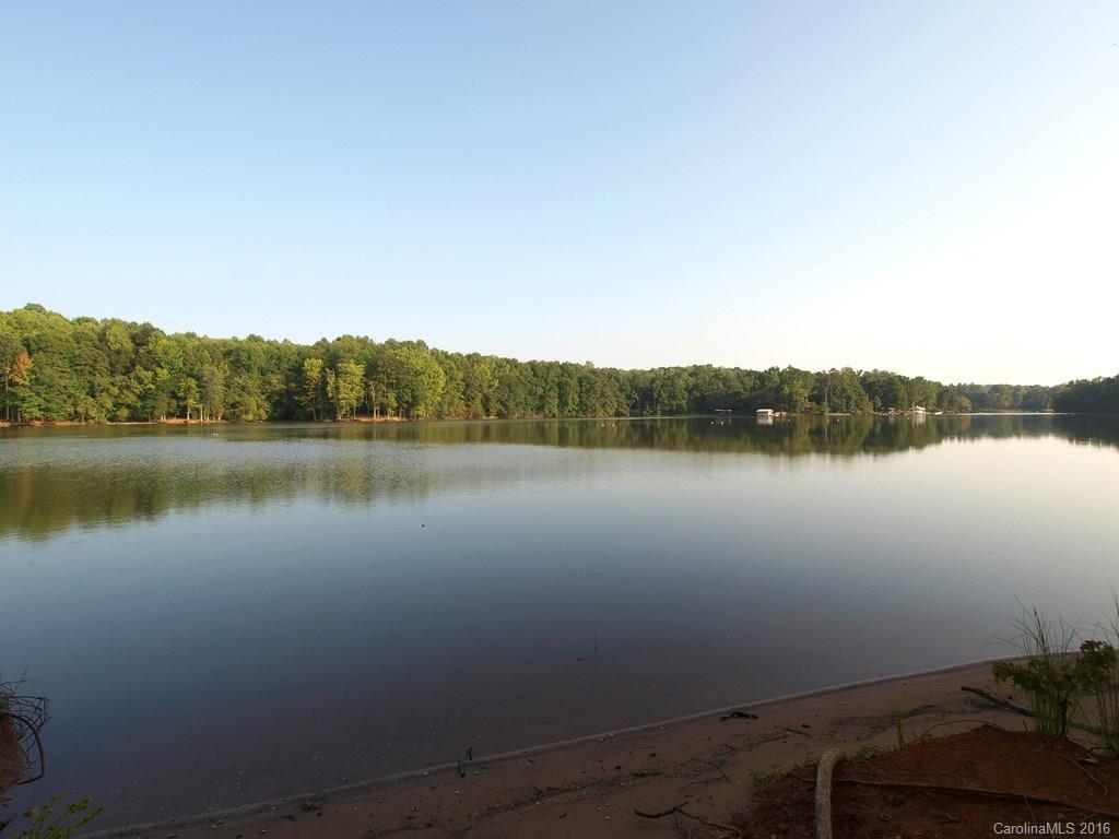 The Vineyards on Lake Wylie - Residential