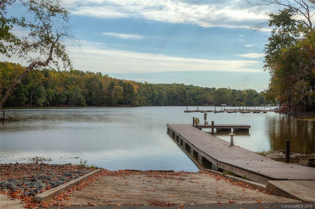 The Vineyards on Lake Wylie - Residential