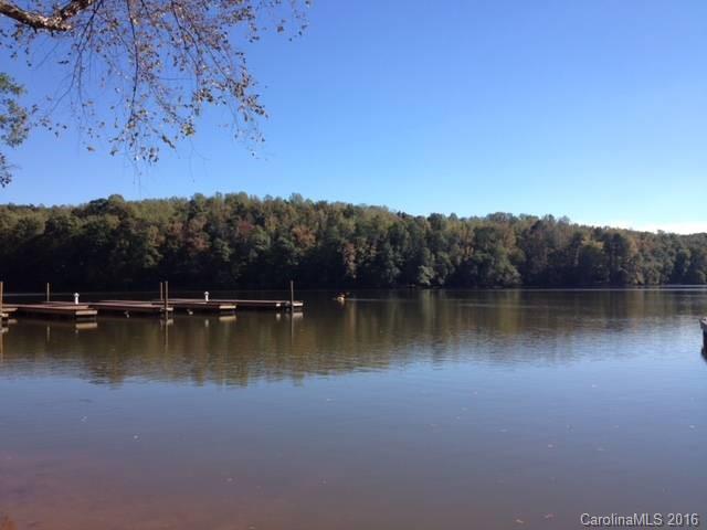 The Vineyards on Lake Wylie - Residential