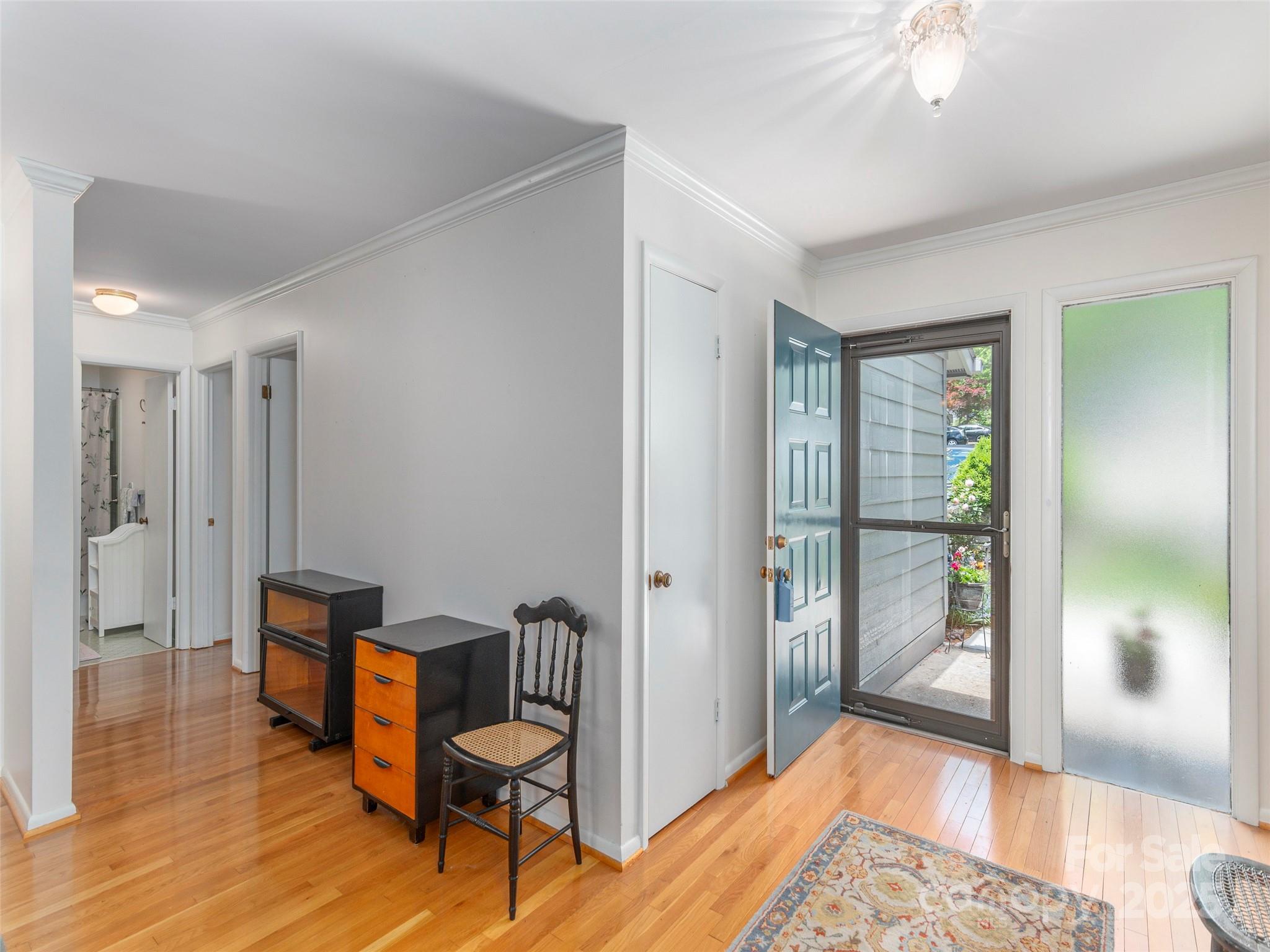 208 Crowfields Drive