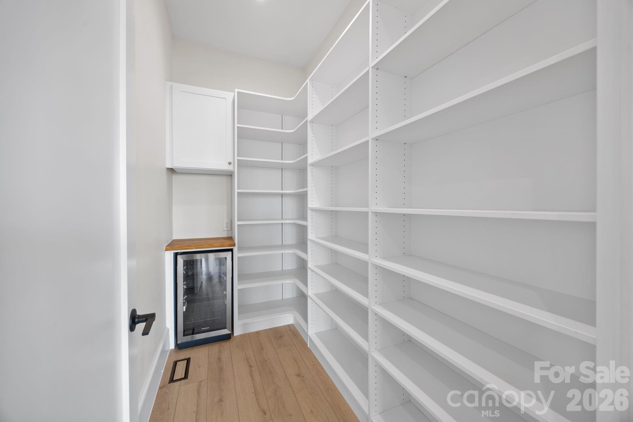 Island Point - Residential