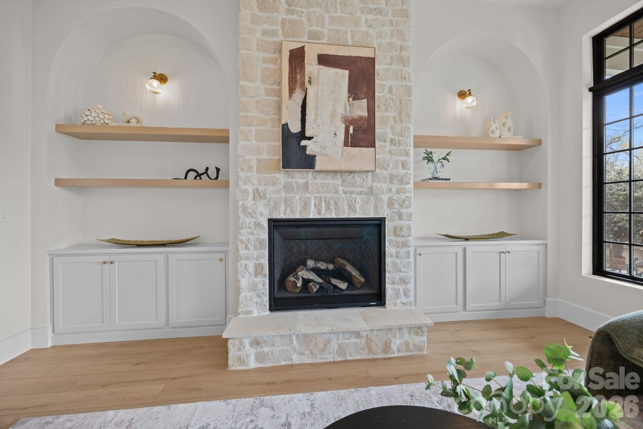 Island Point - Residential