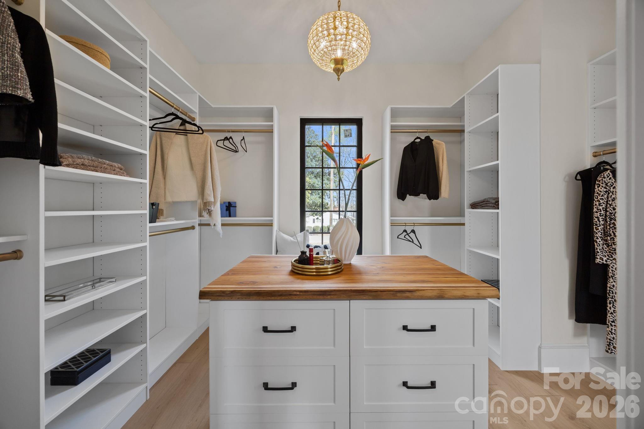 Island Point - Residential