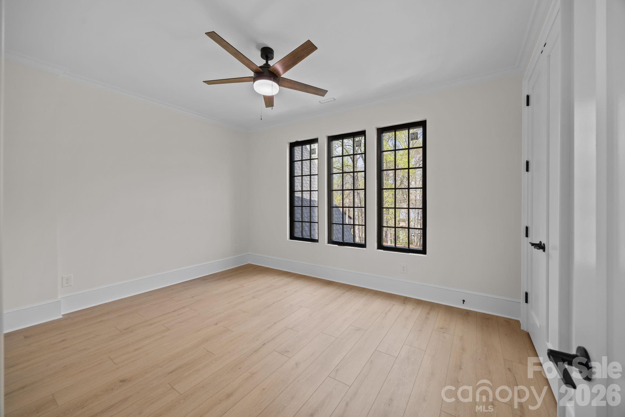 Island Point - Residential