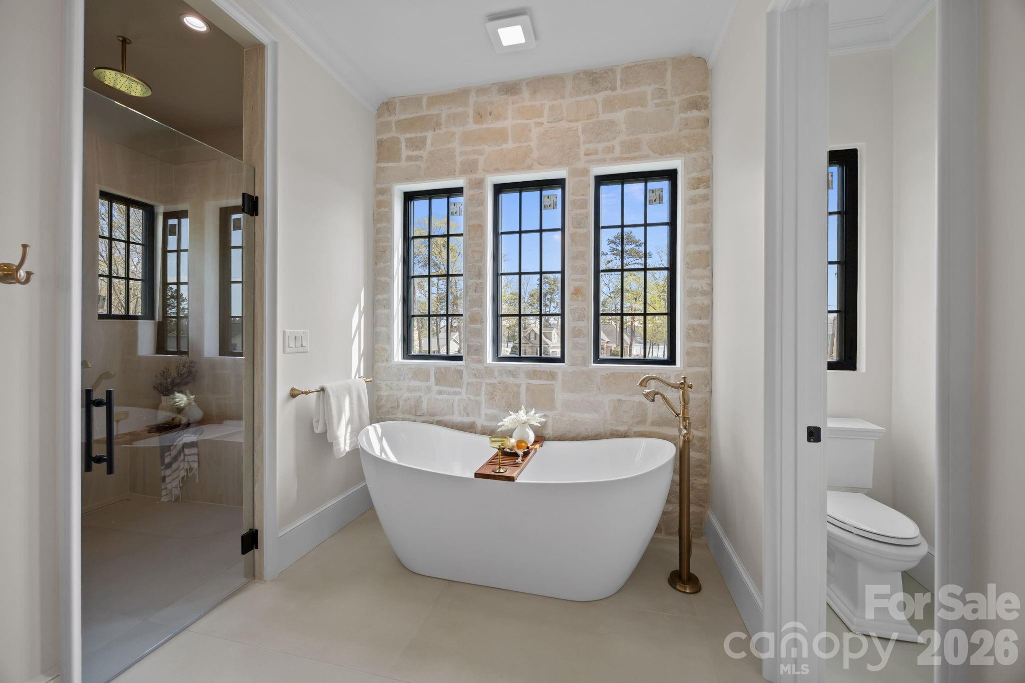 Island Point - Residential