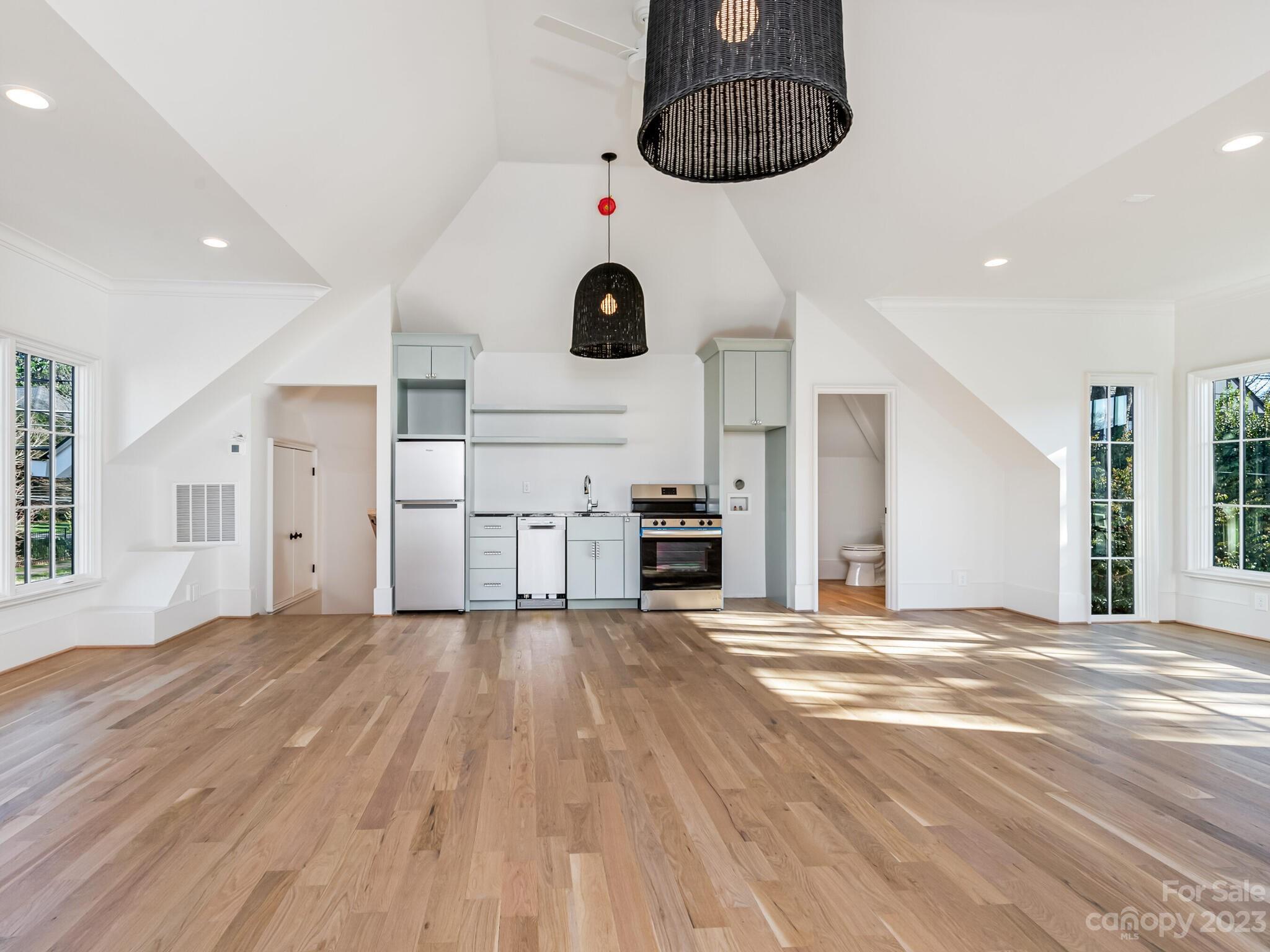 Myers Park - Residential