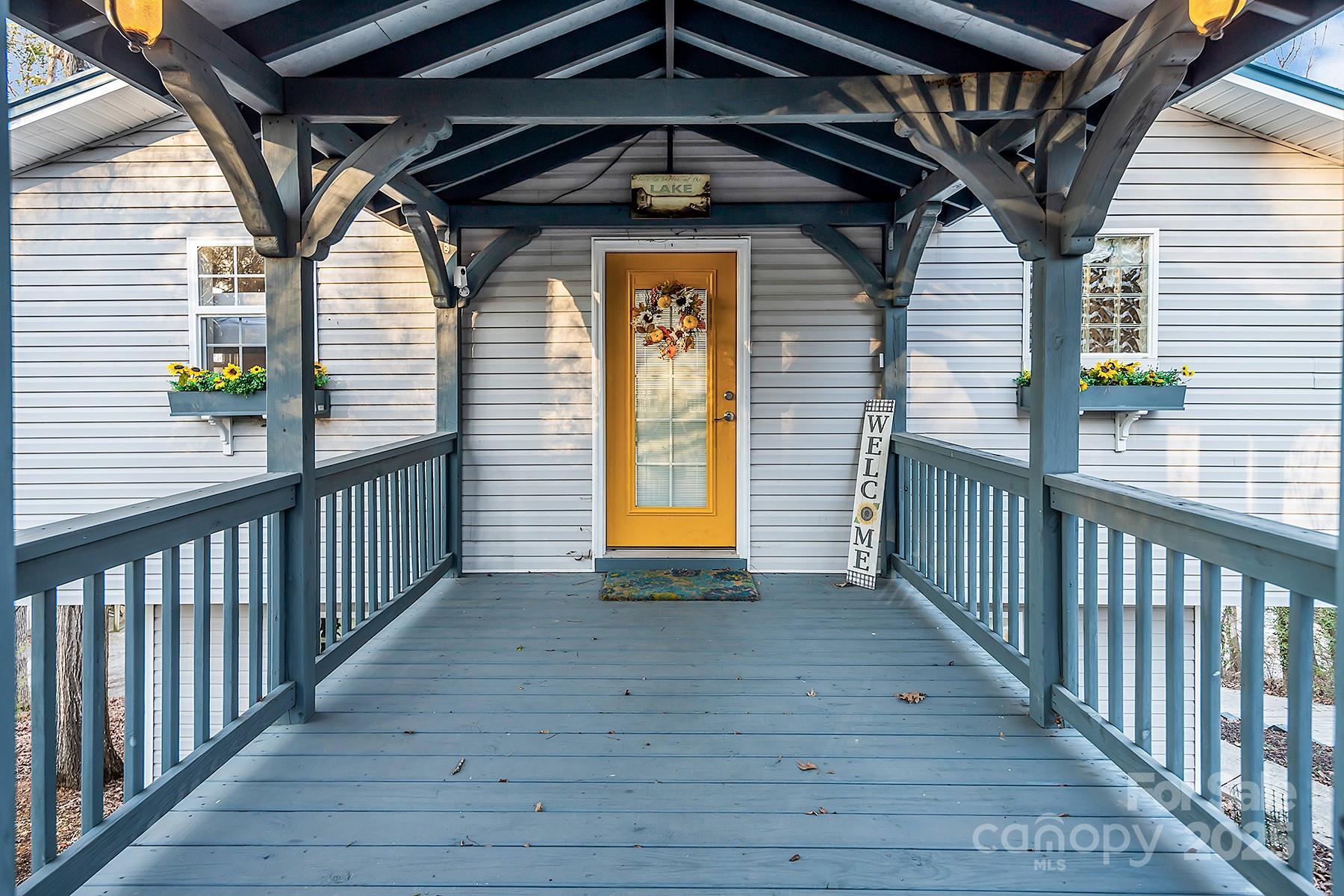 547 Lake Shore Drive