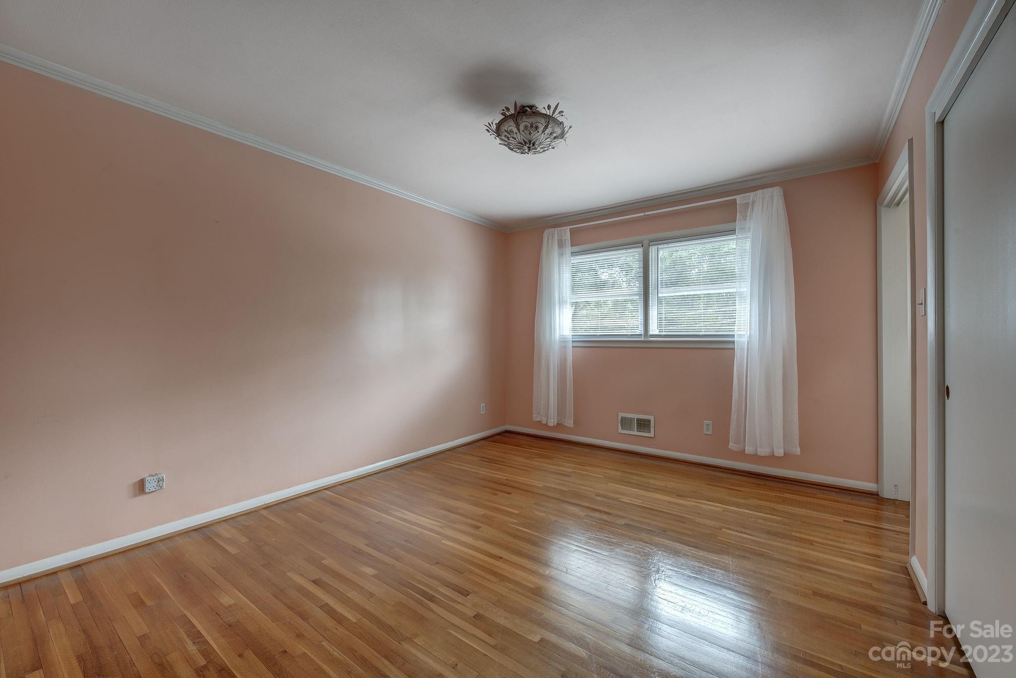 Barclay Downs - Residential