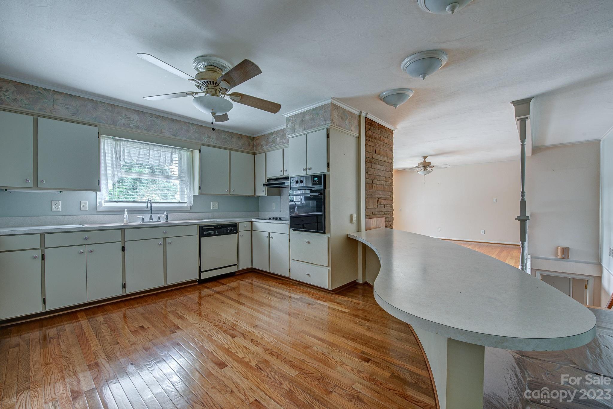 Barclay Downs - Residential