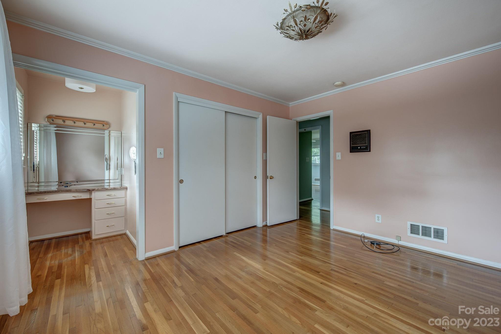 Barclay Downs - Residential