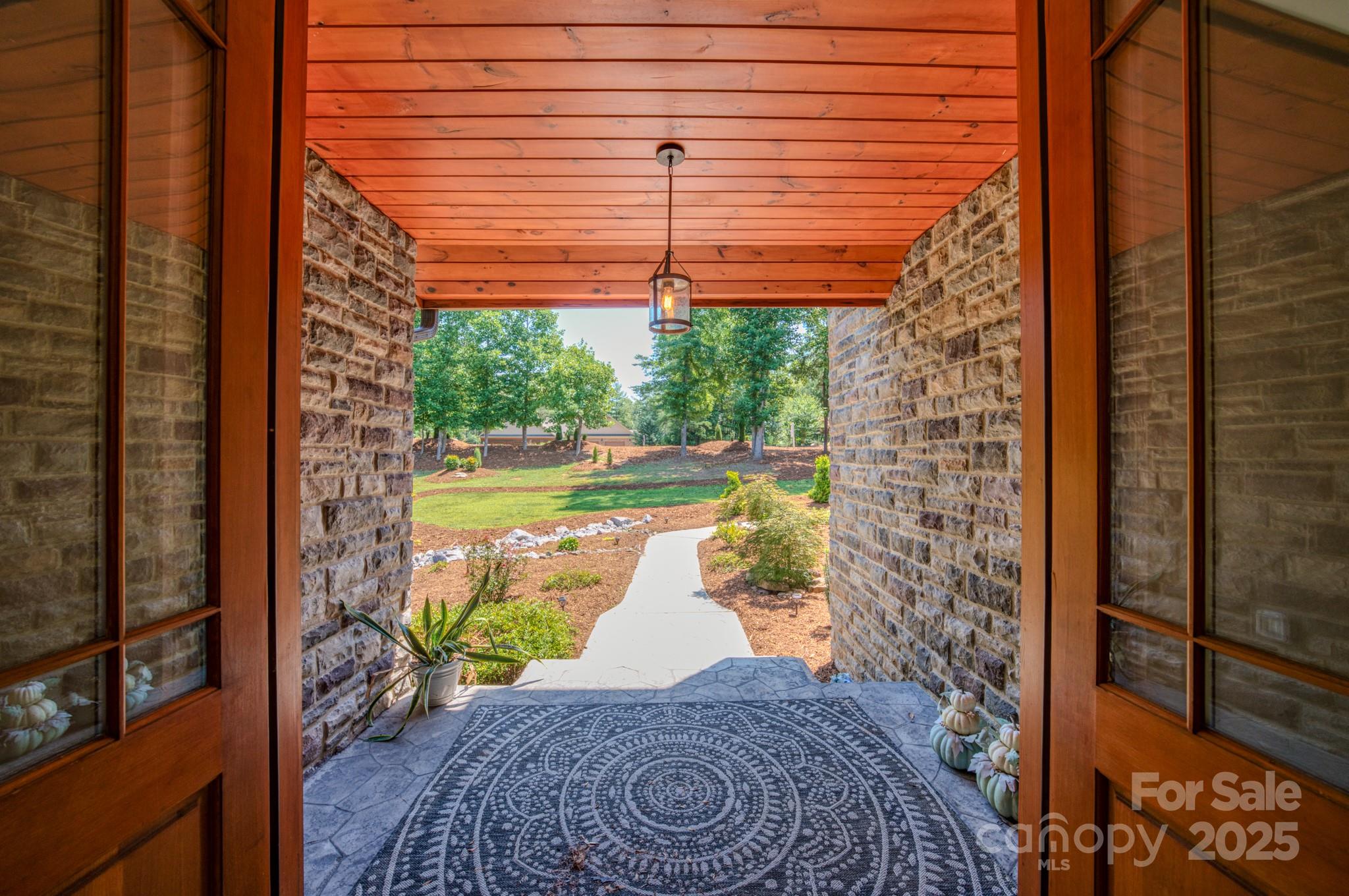 1416 Southpointe Drive