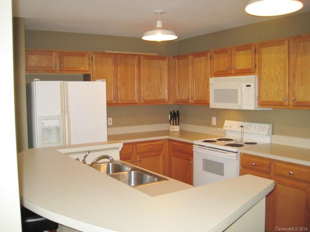 Elizabeth - Residential Lease