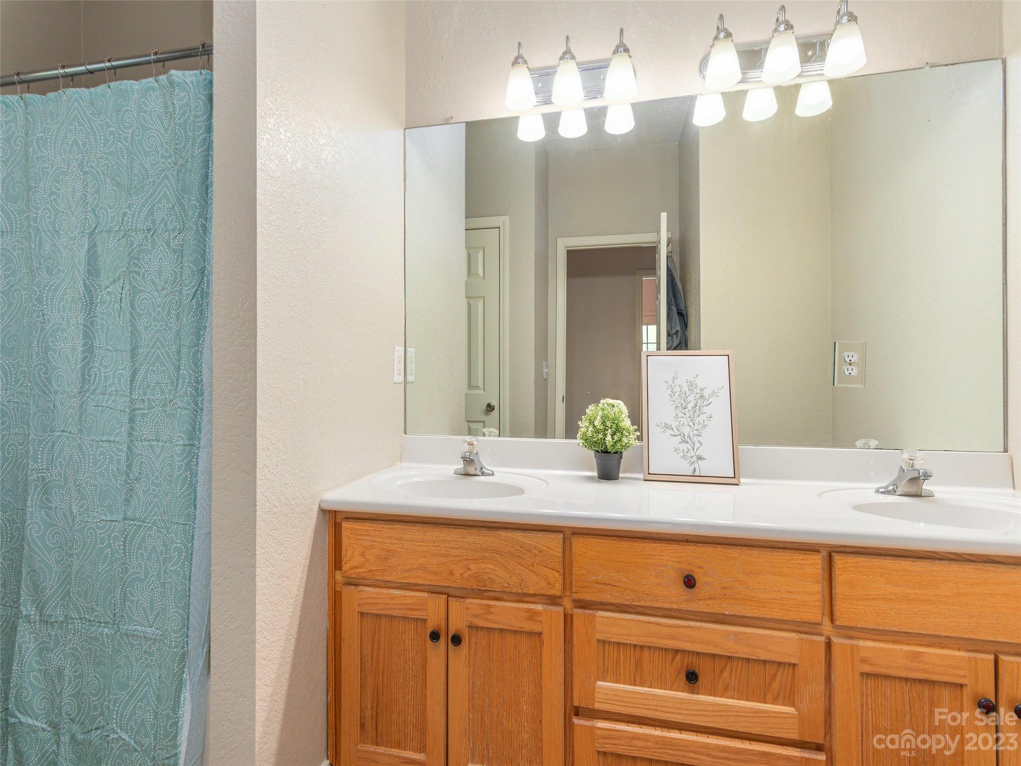 Linson Ridge - Residential