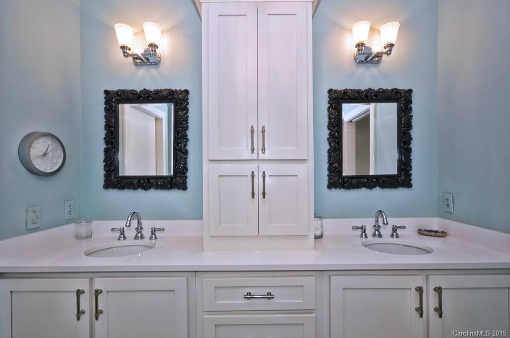 The Lake Club - Residential