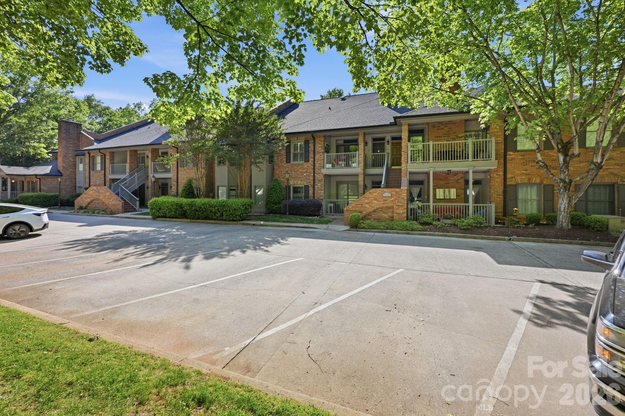 Myers Park - Residential
