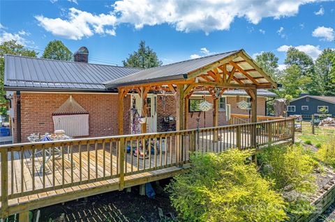 75 Hawthorne Drive Brevard NC 28712