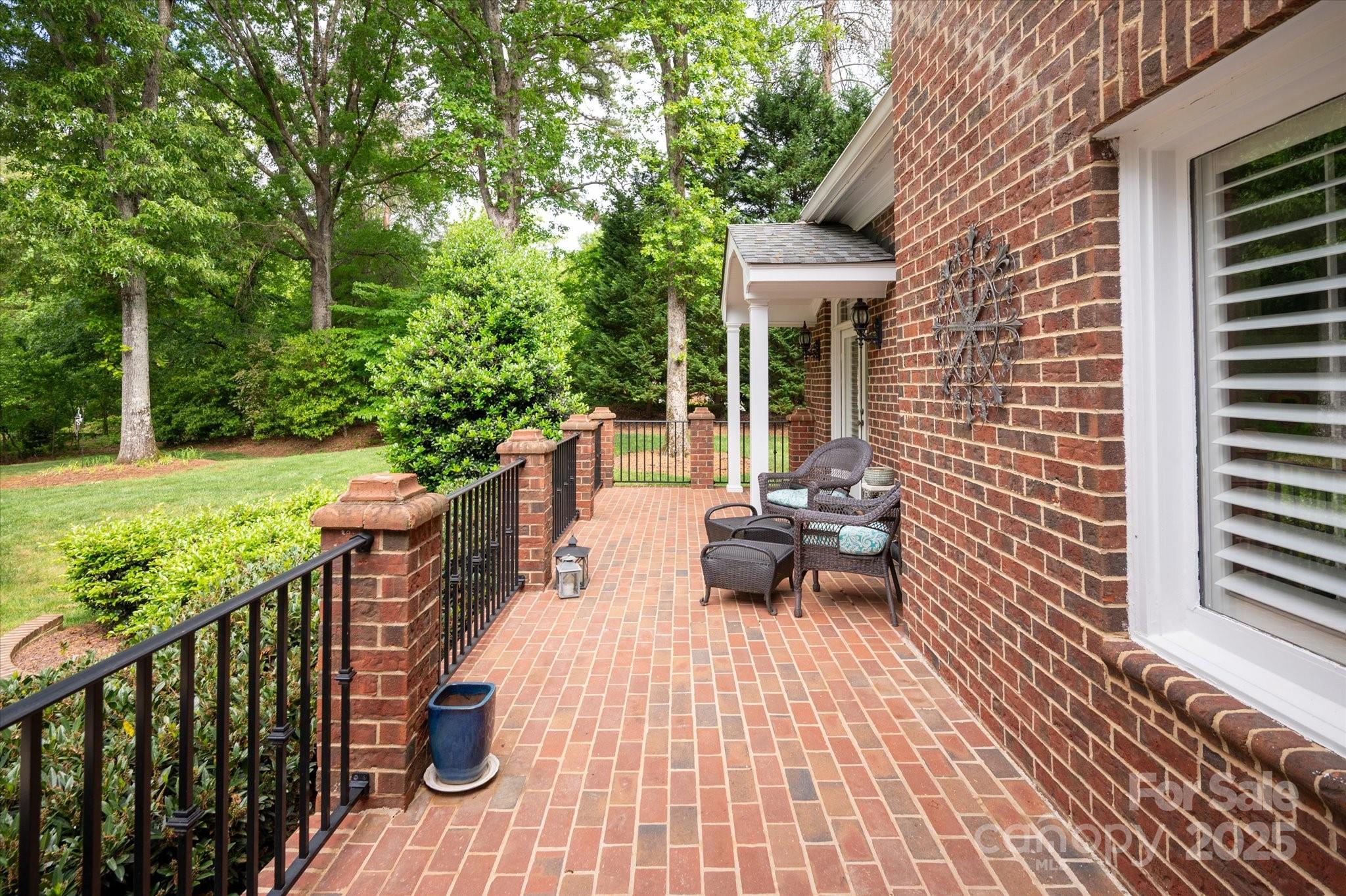 Providence Country Club - Residential