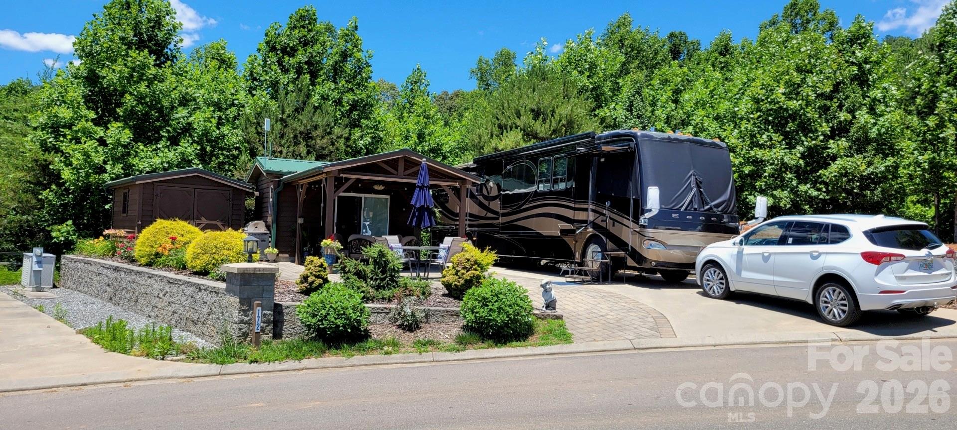 172 Sunset View Trail