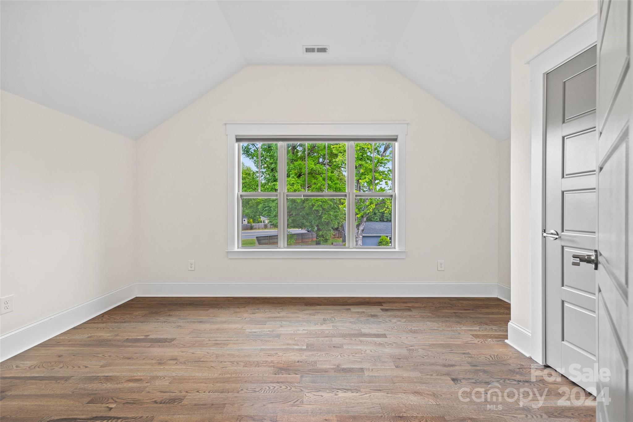 Villa Heights - Residential