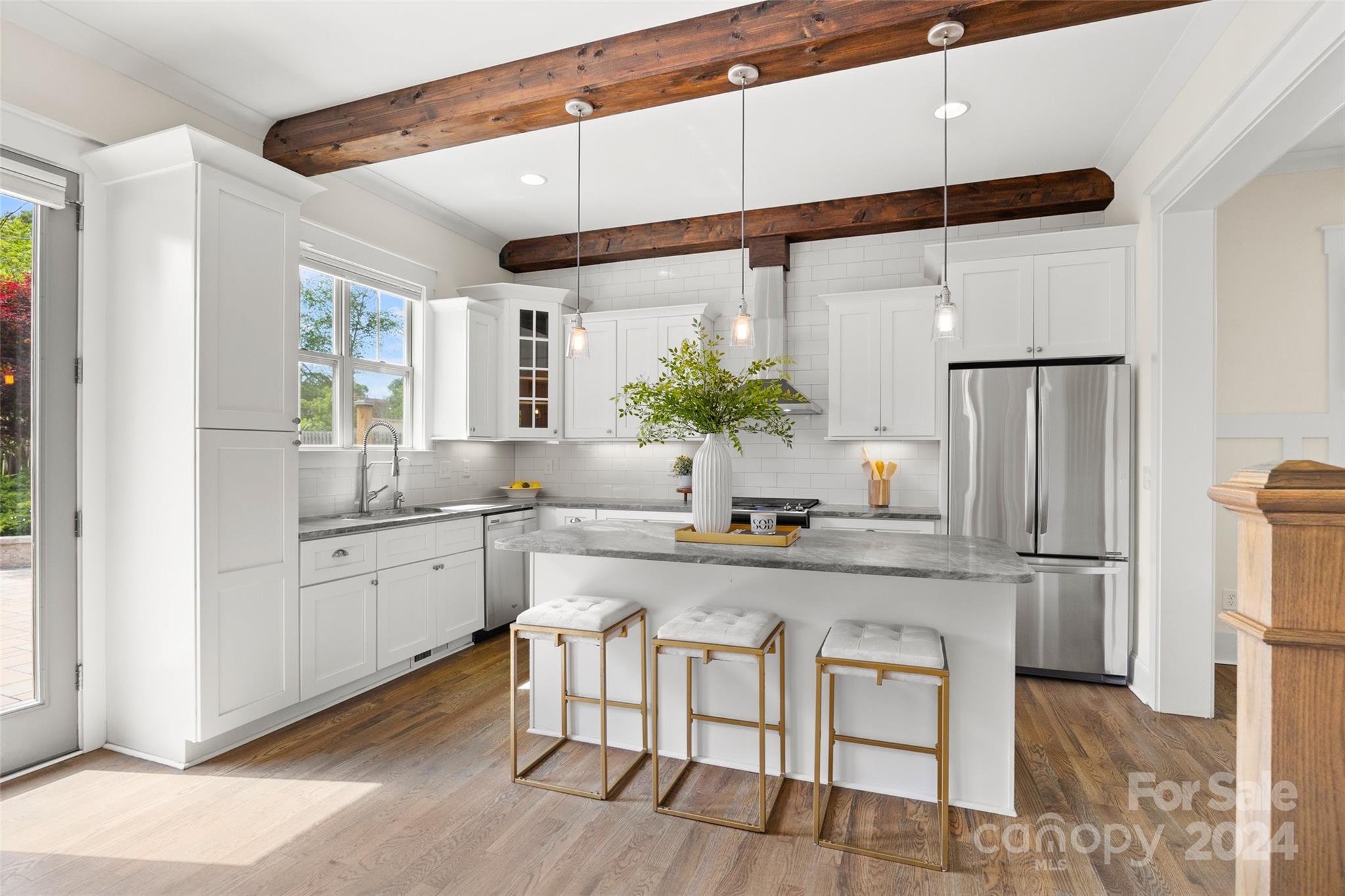 Villa Heights - Residential