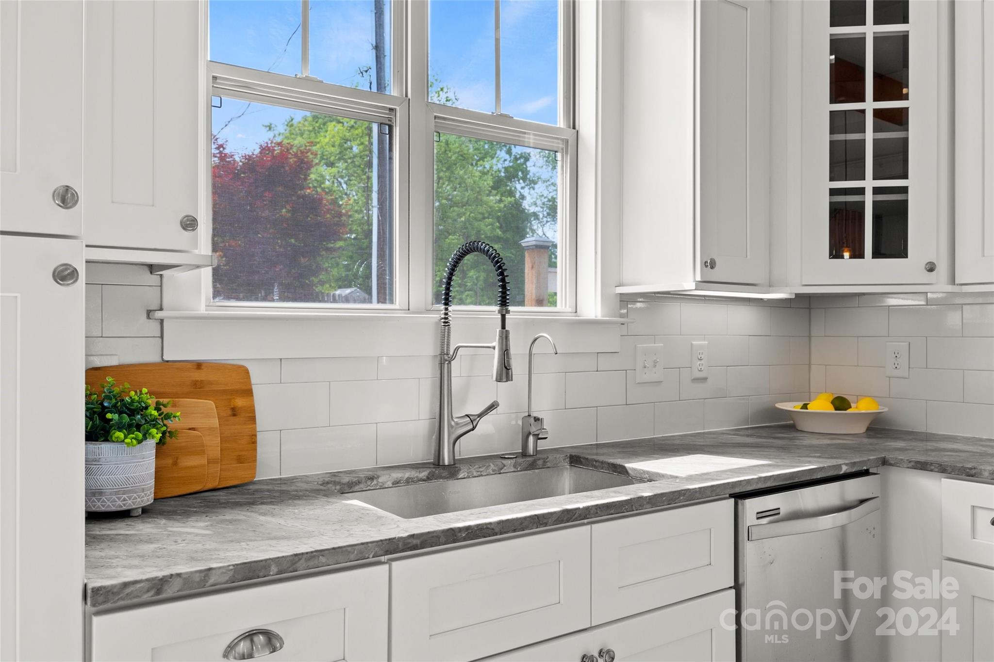 Villa Heights - Residential