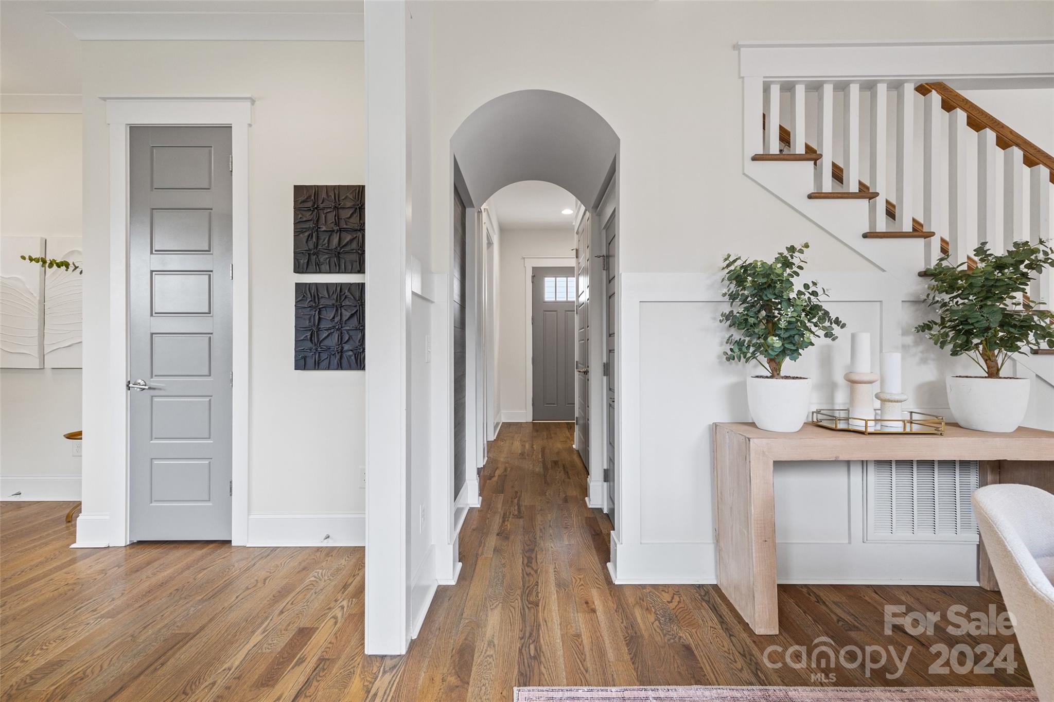 Villa Heights - Residential