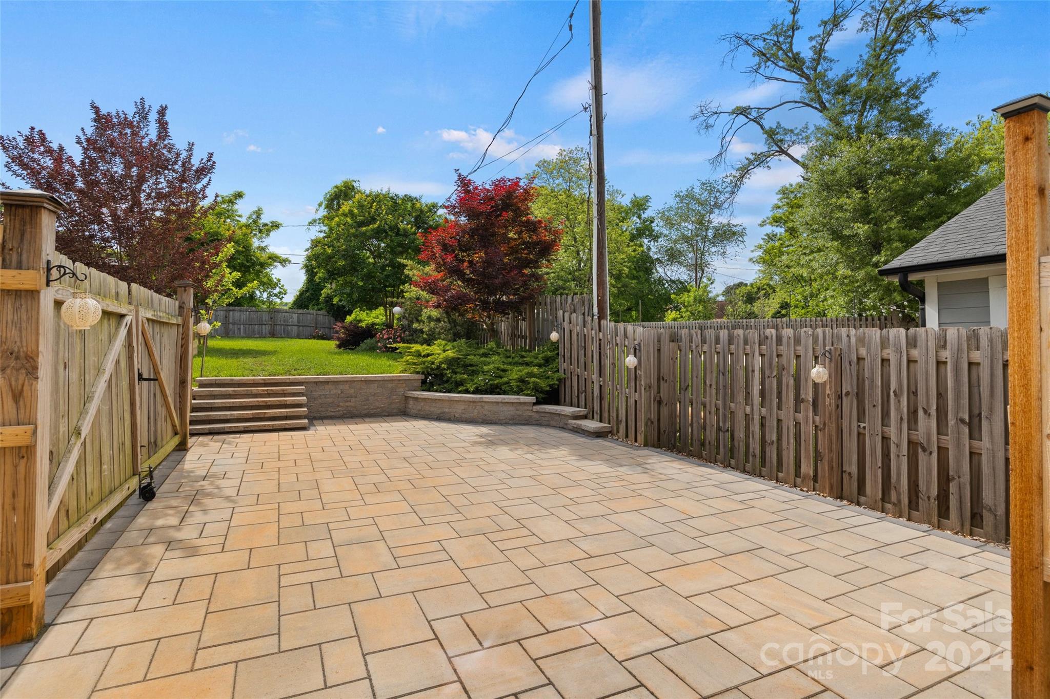 Villa Heights - Residential