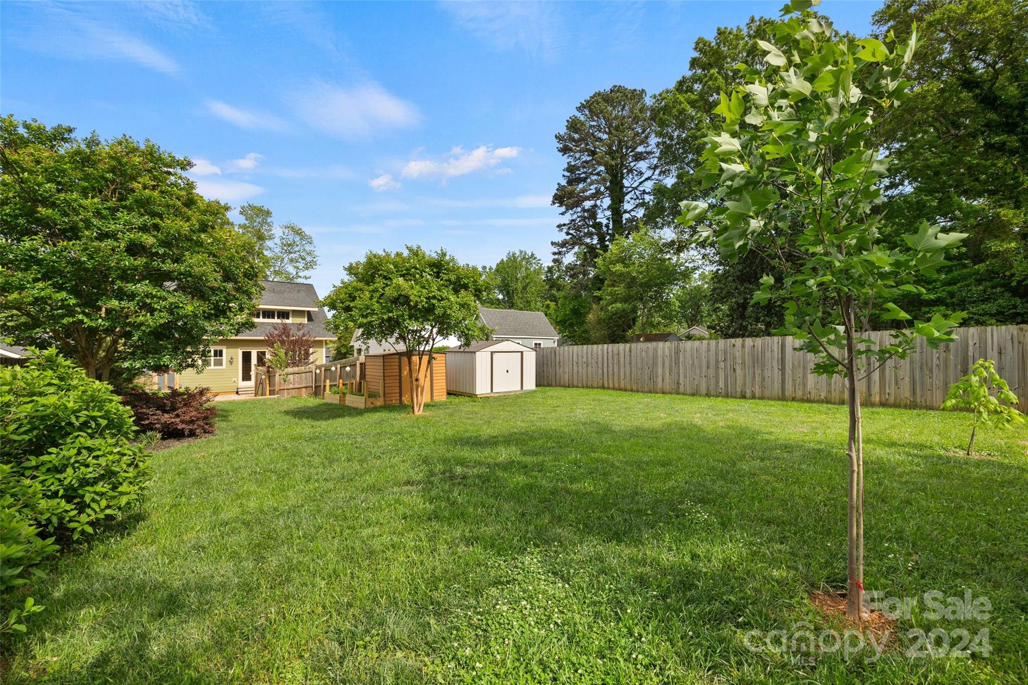 Villa Heights - Residential