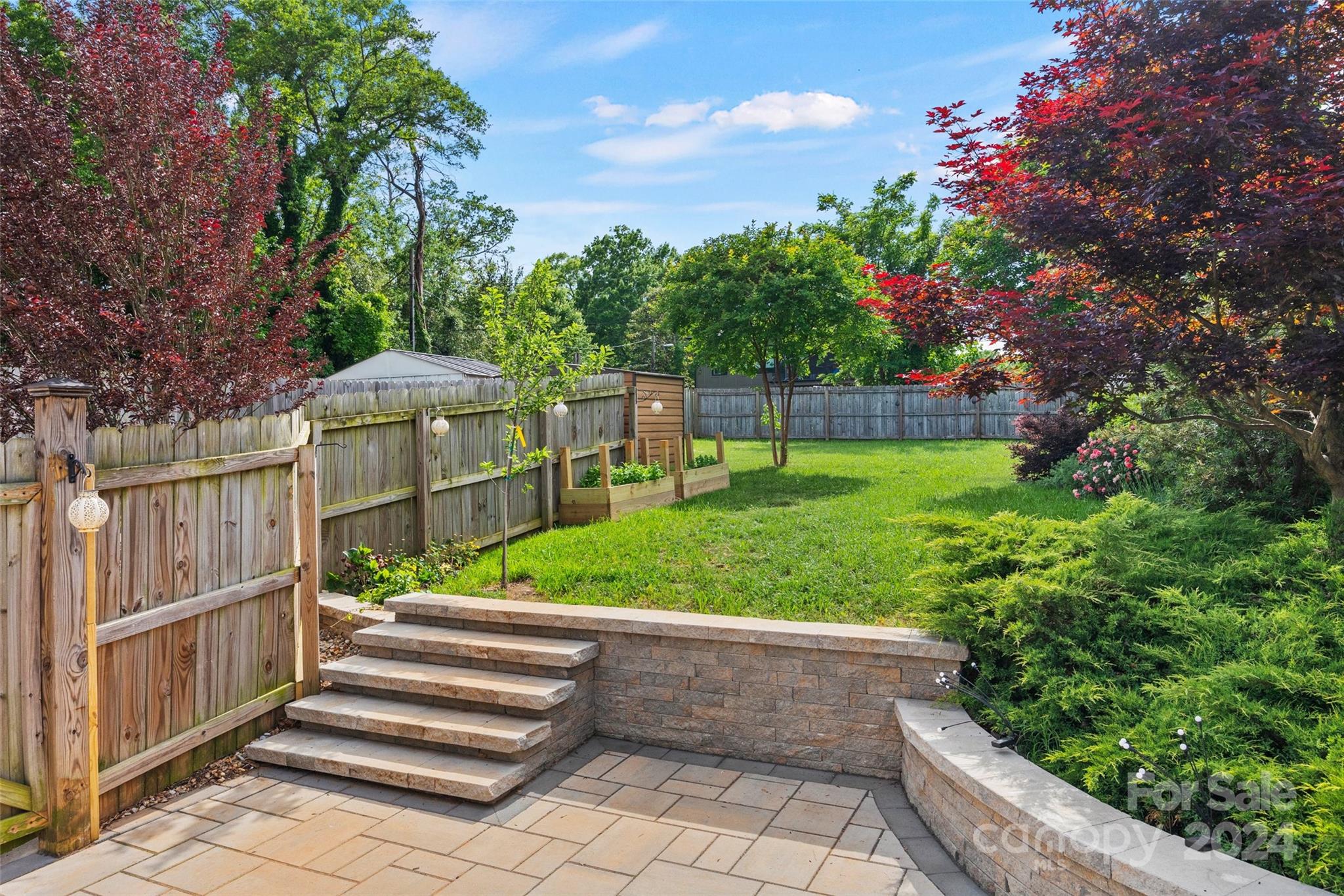 Villa Heights - Residential