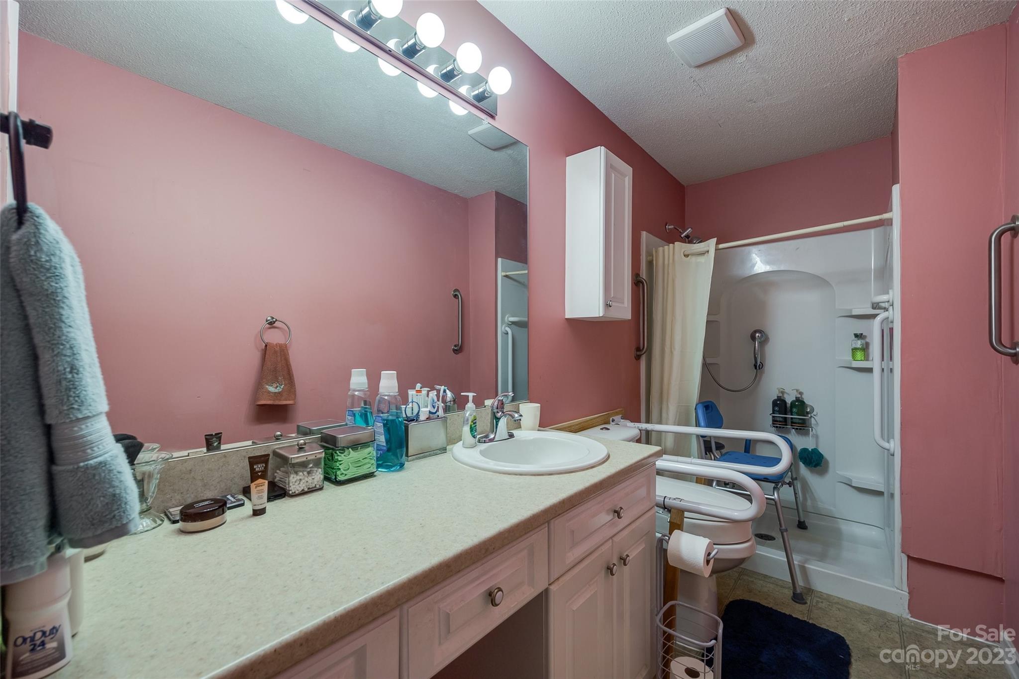 Cramerton Oaks - Residential