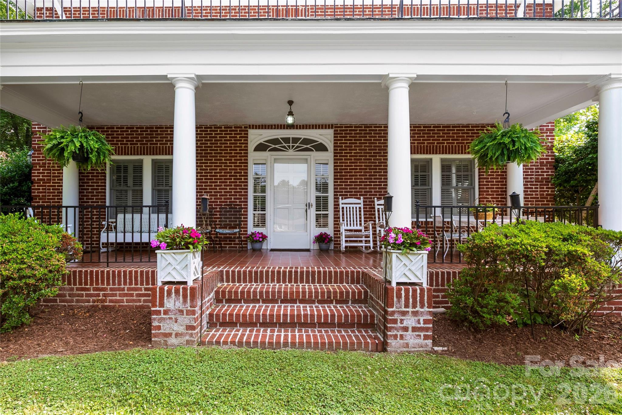 1518 Greenville Highway