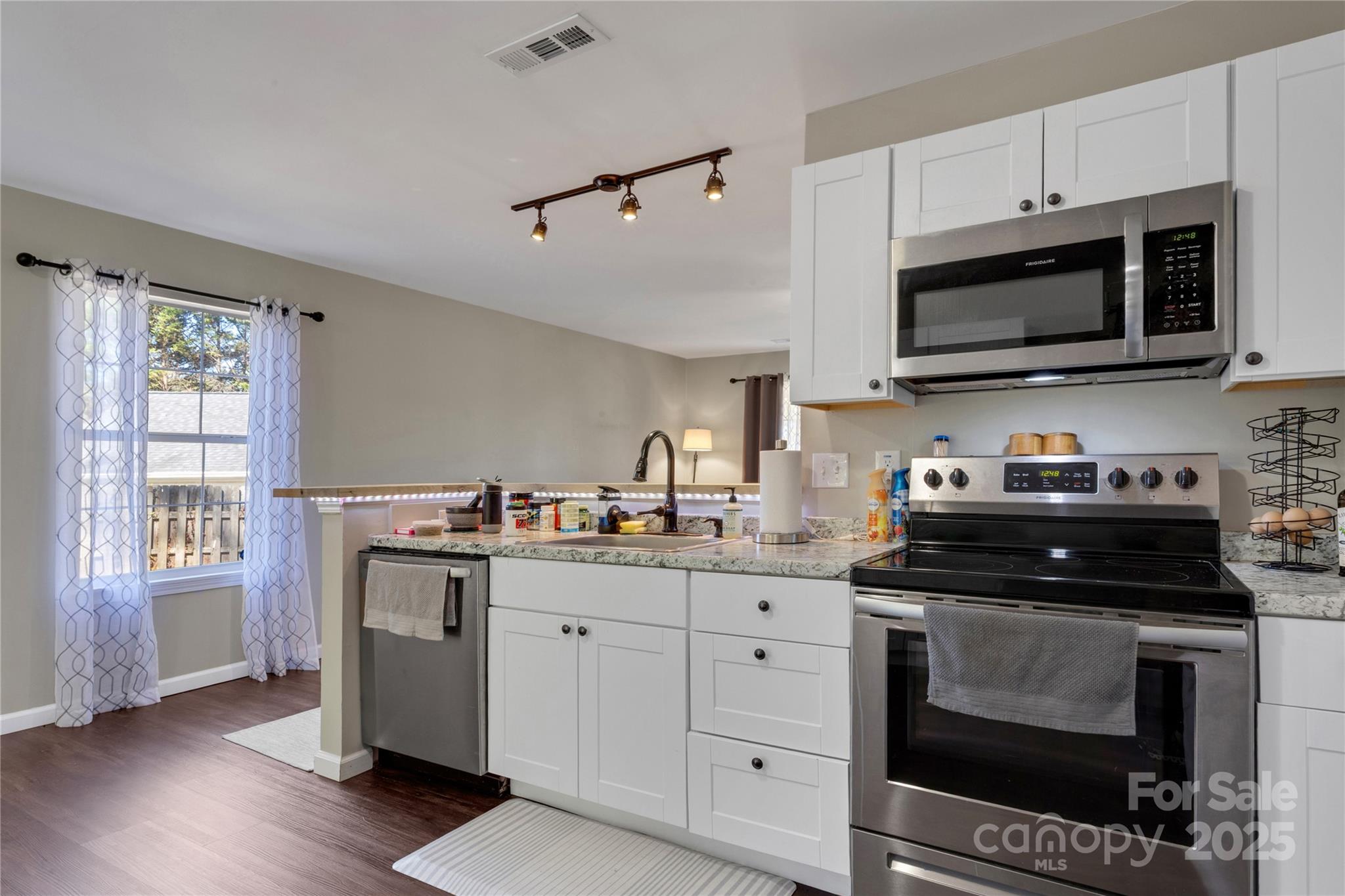 Hampton Ridge - Residential