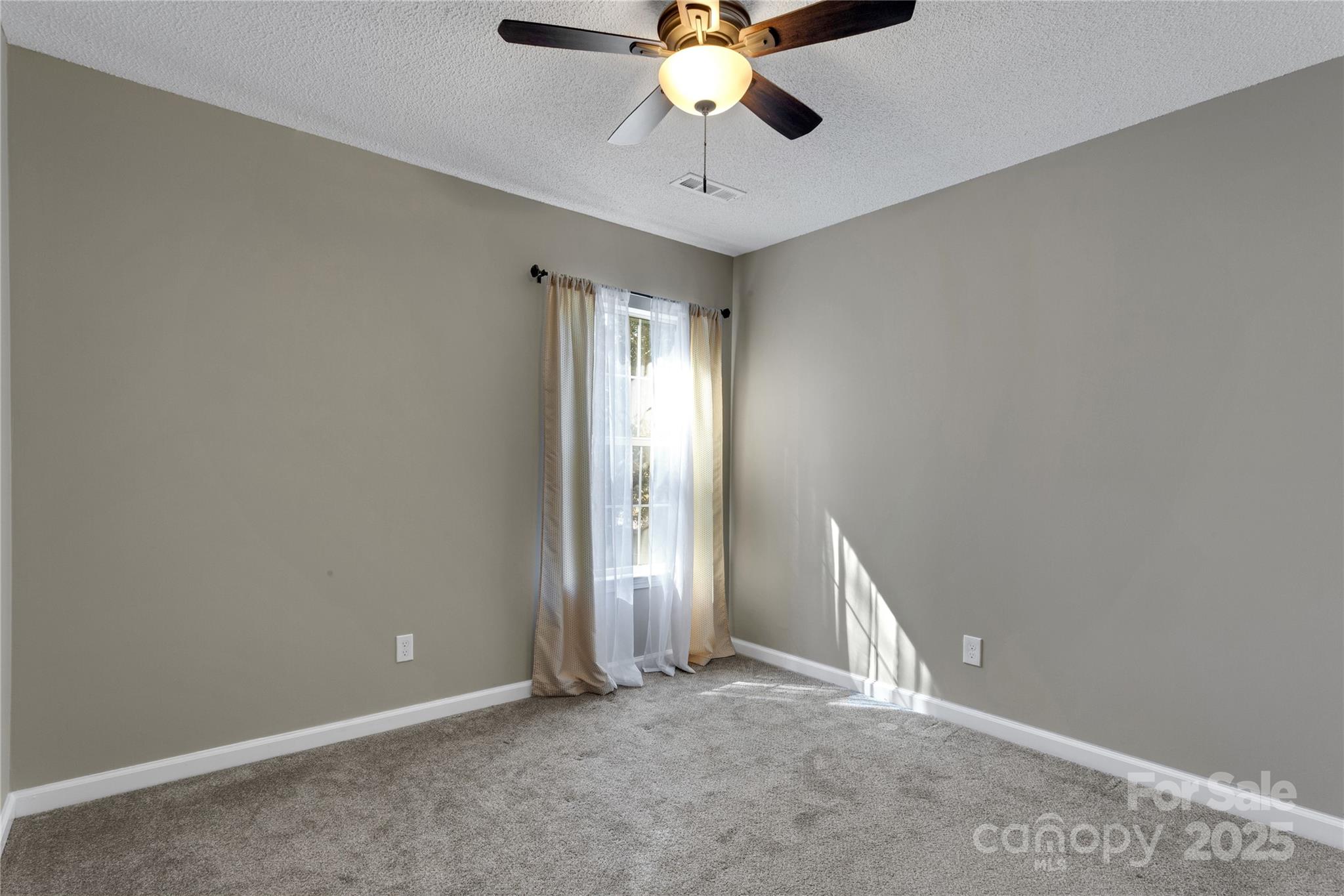 Hampton Ridge - Residential