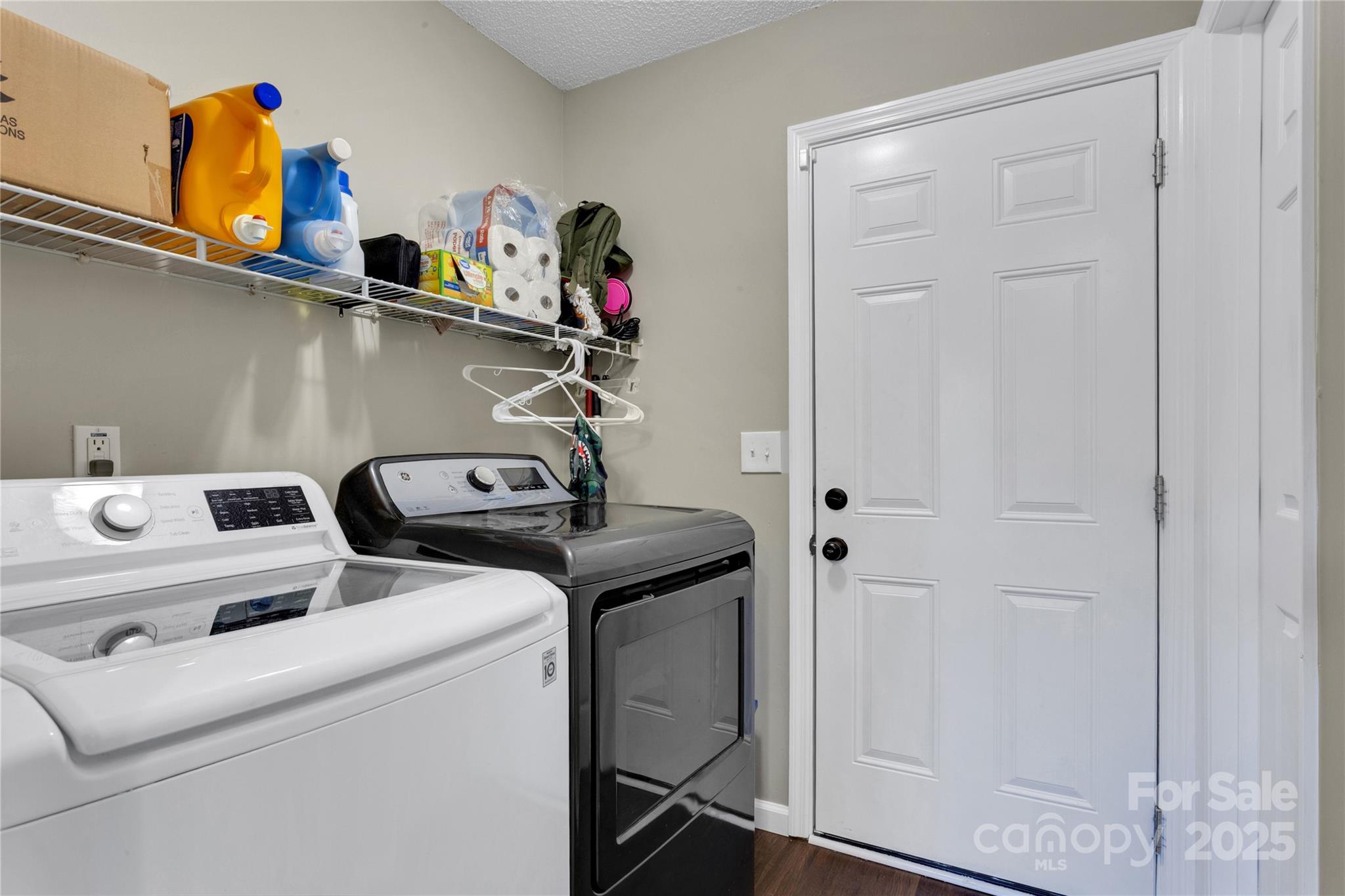 Hampton Ridge - Residential