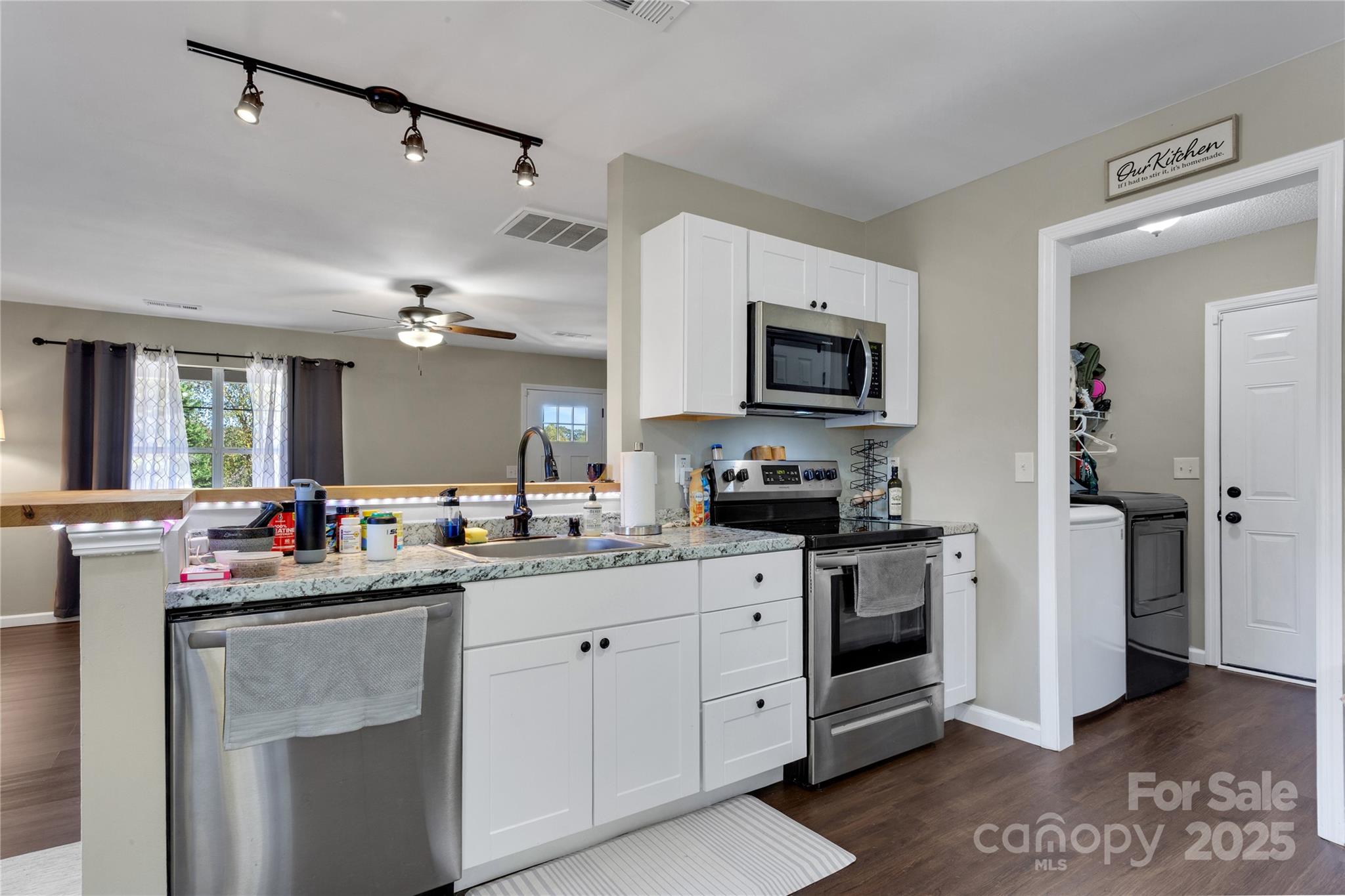 Hampton Ridge - Residential