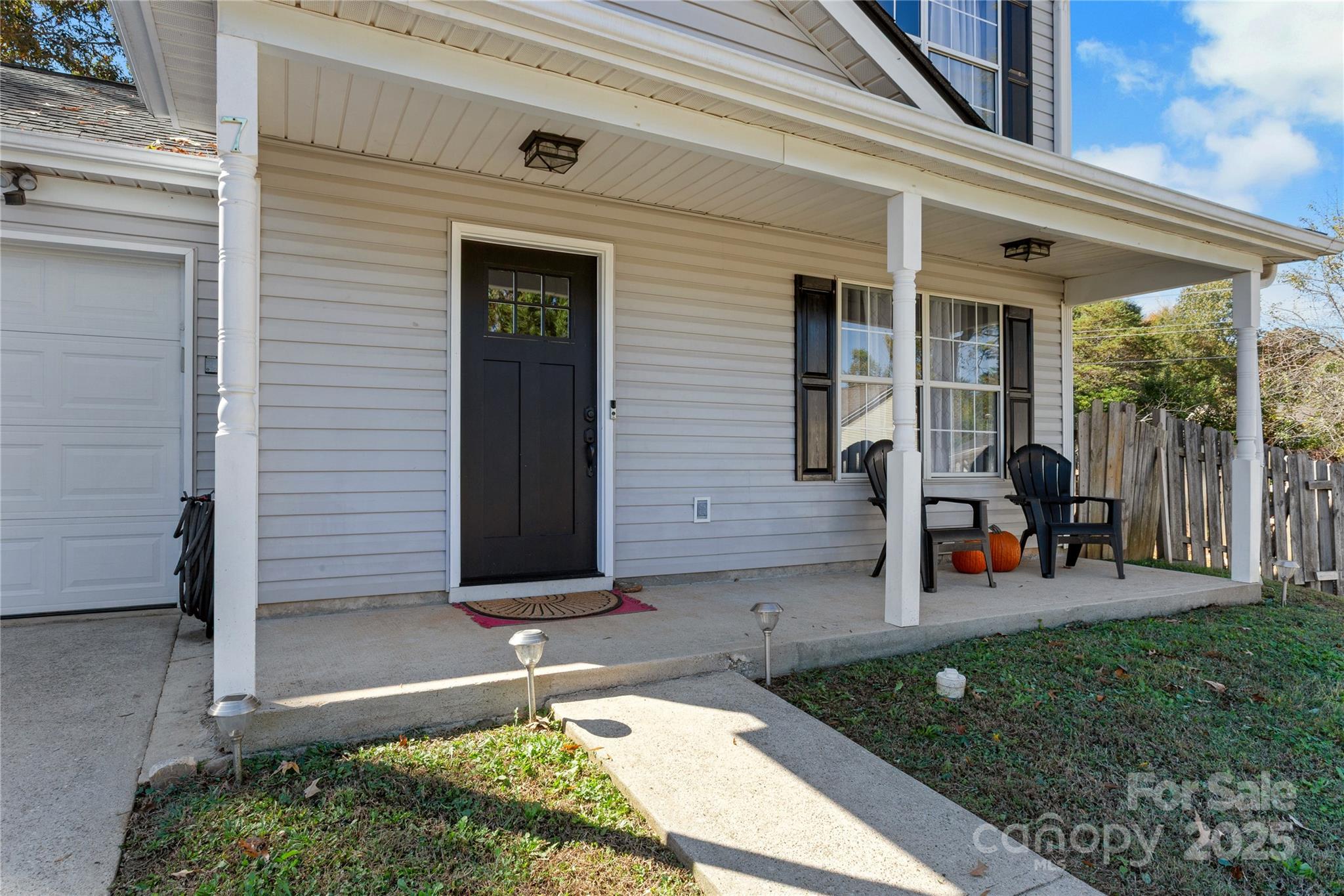 7 Diamond Hill Court