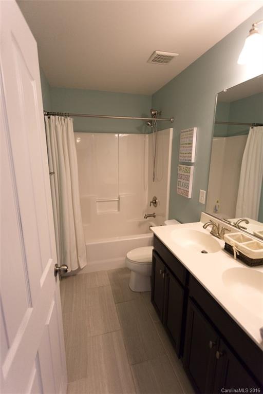 Wellington Chase - Residential