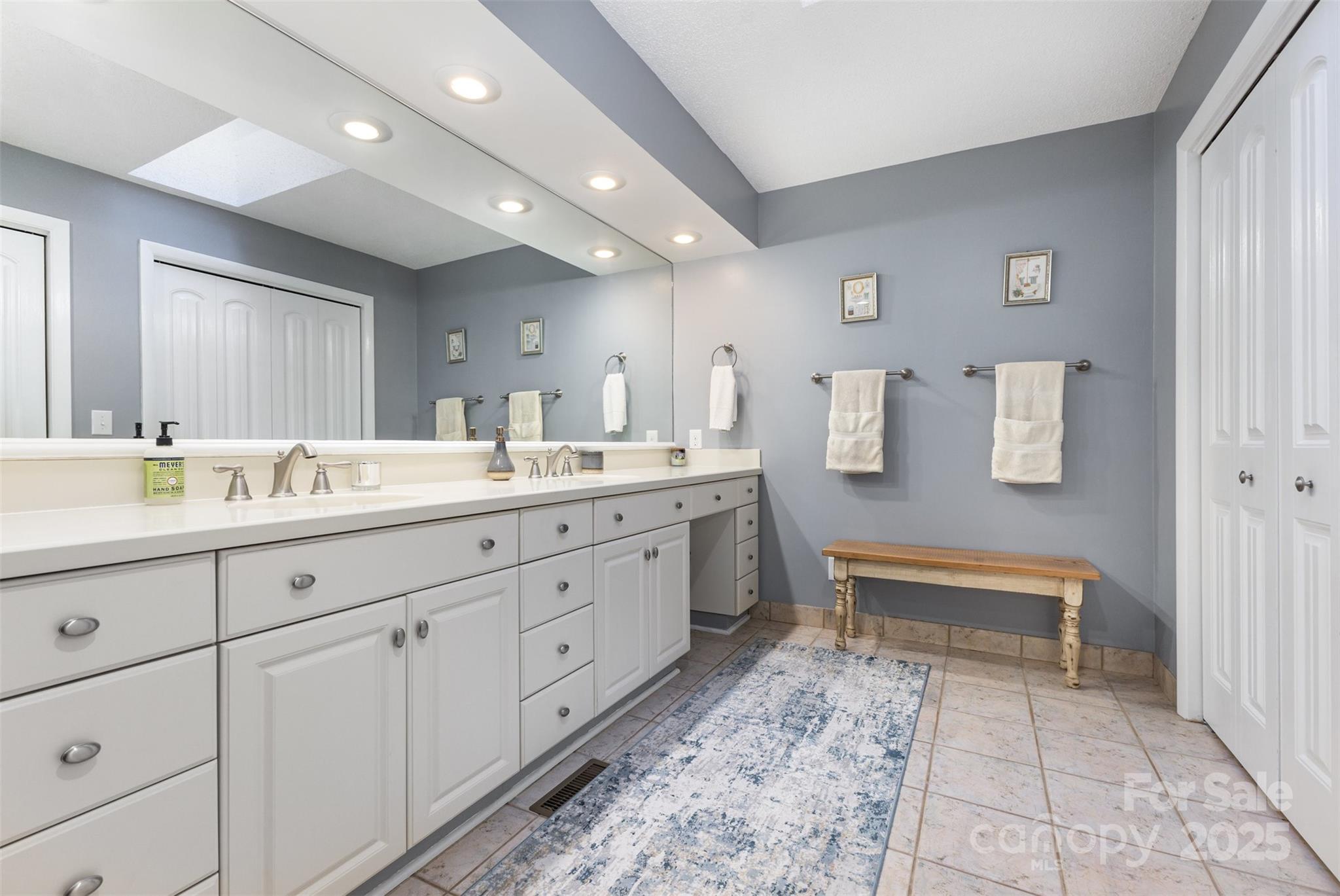 River Hills - Residential