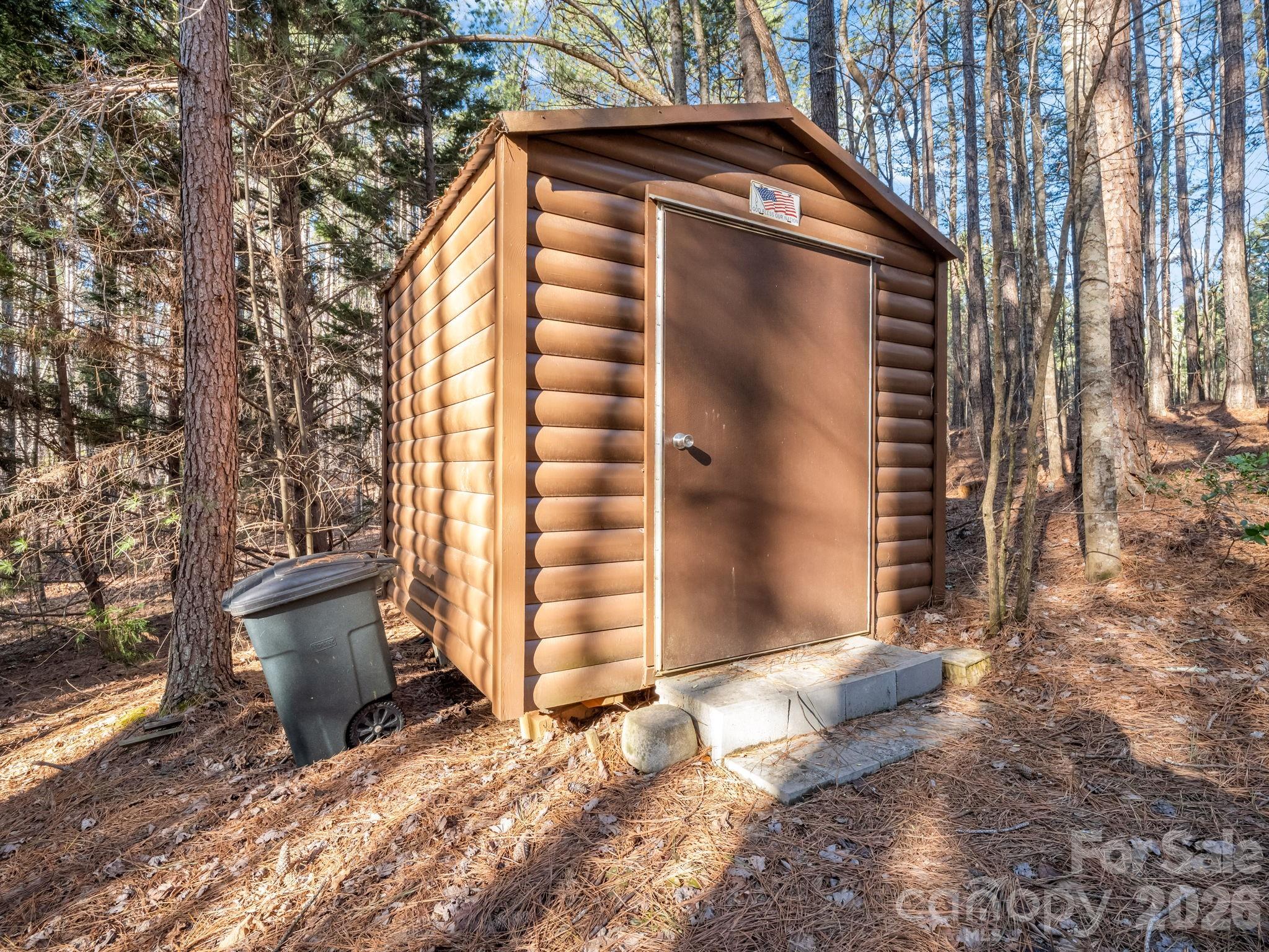 Hidden Lake - Residential