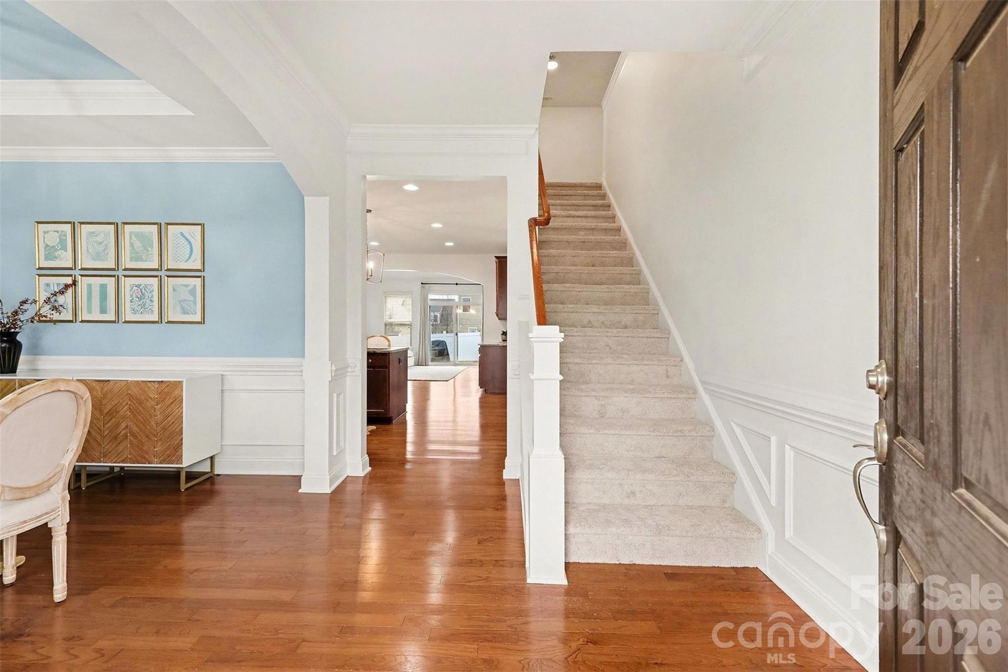 1019 Slew O Gold Lane