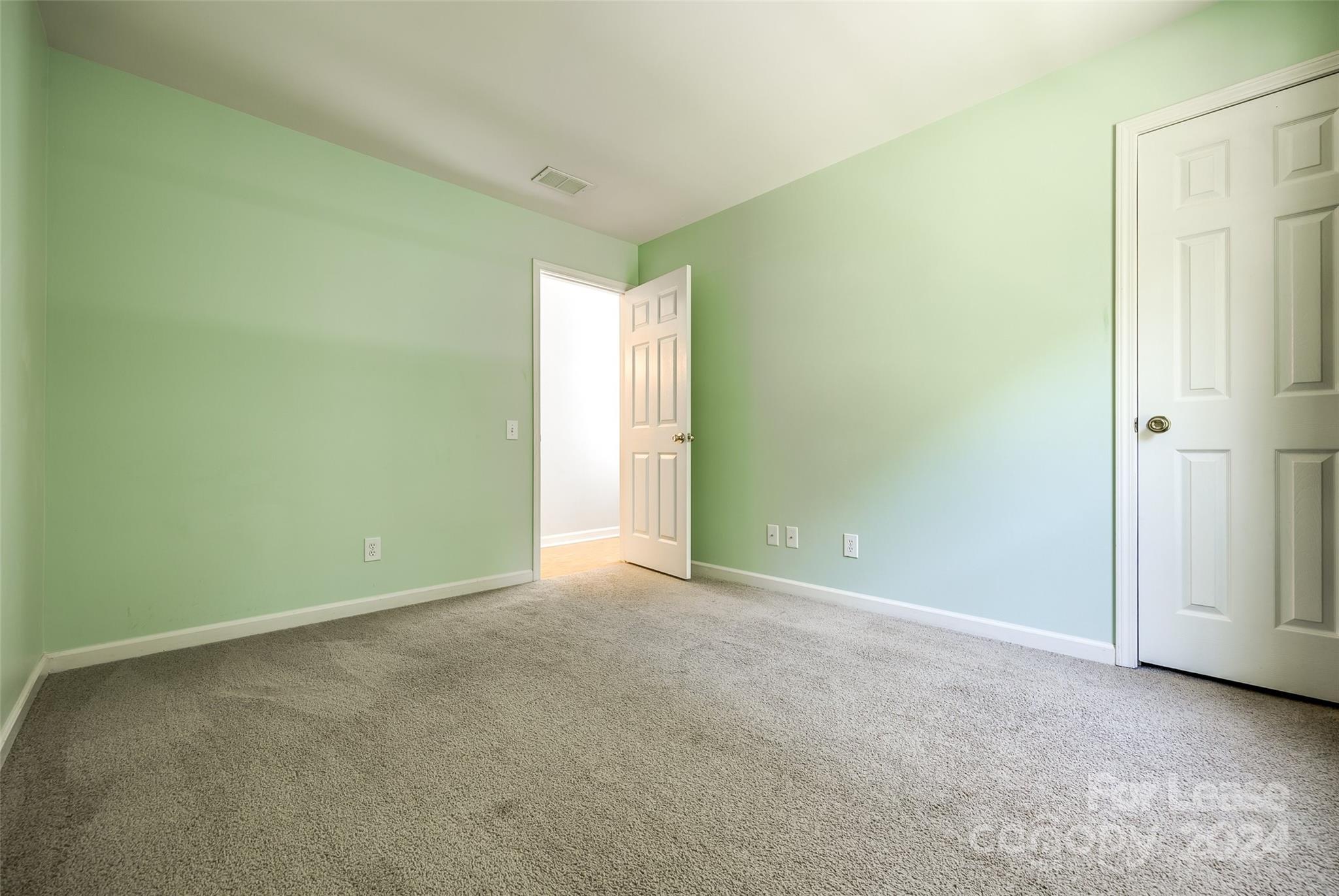 Loren Farms - Residential Lease