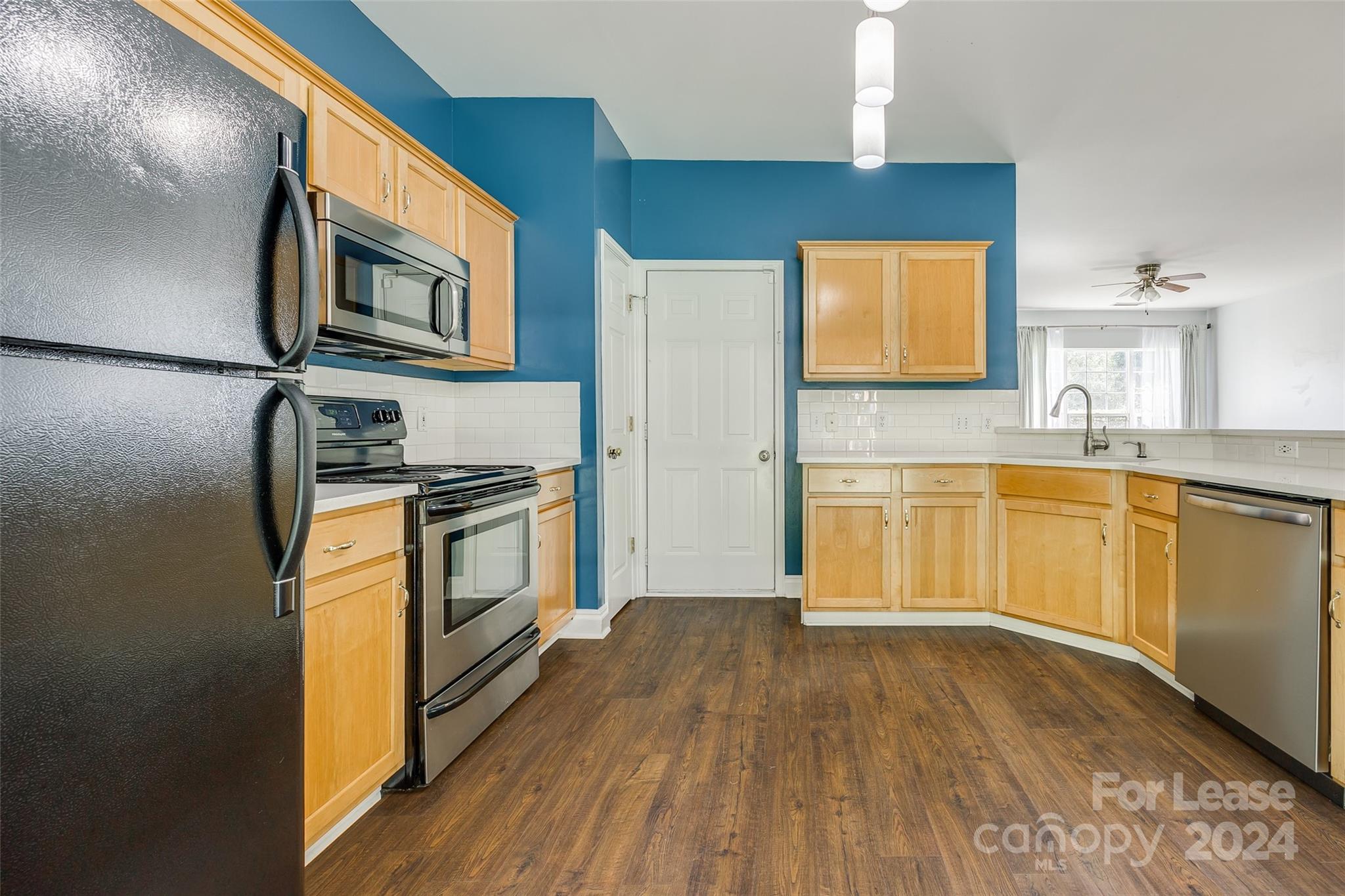 Loren Farms - Residential Lease