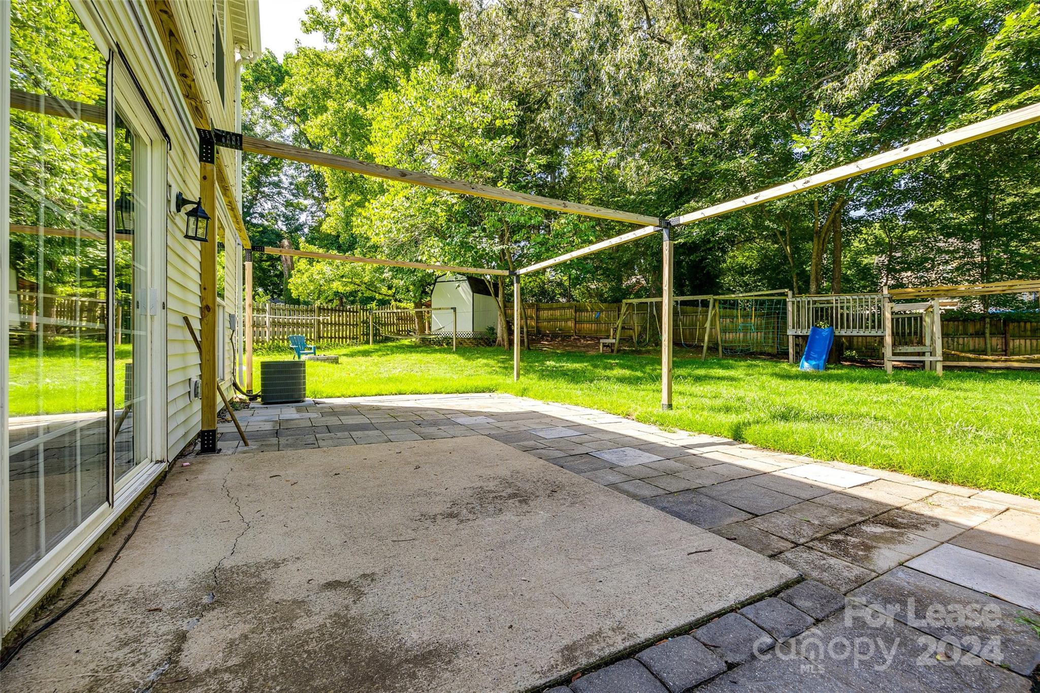 Loren Farms - Residential Lease